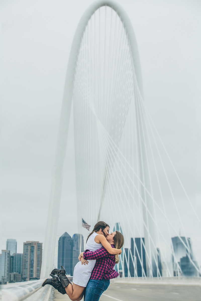 DEEP ELLUM LESBIAN ENGAGEMENT PHOTOS