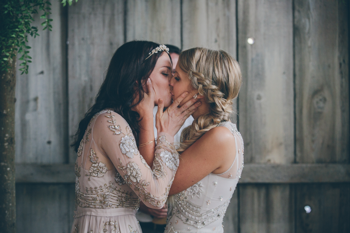 FREE LGBT WEDDING PHOTOGRAPHY