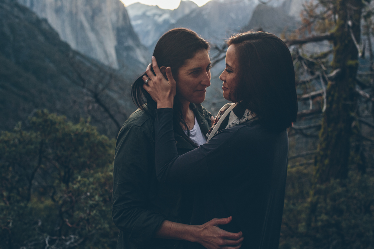 YOSEMITE LESBIAN ENGAGEMENT Steph Grant