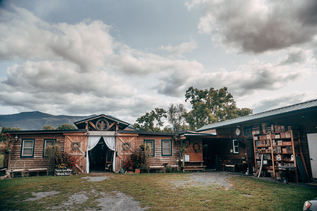 Khimaira Farms Virginia Lesbian Wedding Steph Grant