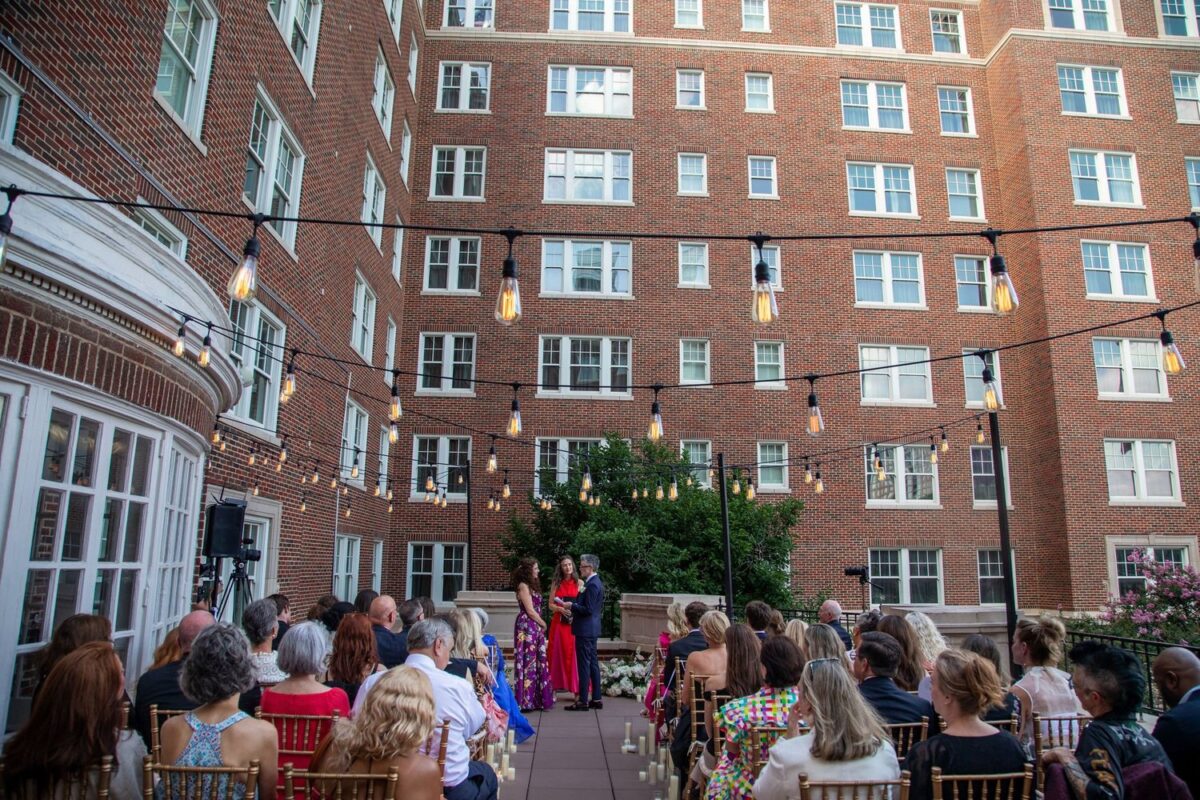 lesbian-wedding-dallas-gayborhood